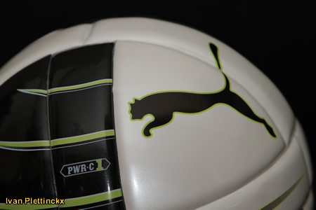 Nieuwe wedstrijdbal PUMA Powercat 1.10 (Fifa Approved)