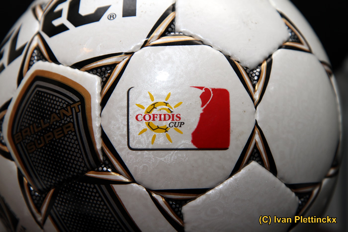 Wedstrijdbal finale Cofidis Cup - KV Kortrijk - Sporting Lokeren